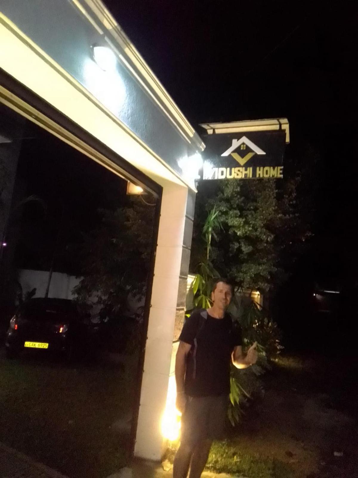 Vidushi Home Minuwangoda Εξωτερικό φωτογραφία